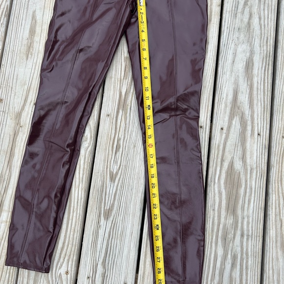 NWT SPANX FAUX PATENT LEATHER Leggings Pants Ruby Shine size M TALL Shiny Fun - Picture 11 of 11